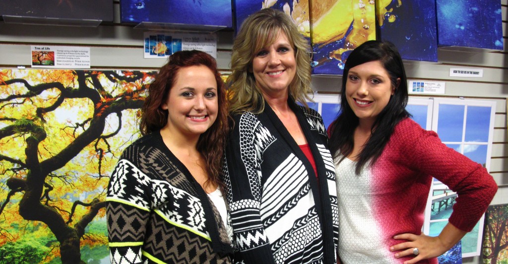 The ladies from N'Style Galleria and Salon
