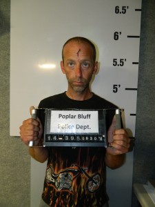 Driver Michael Paul (44 years old, of Mexico Missouri) was taken into custody
